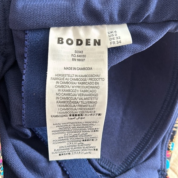 Boden Ruched V-neck one-piece swimsuit - Picture 4 of 9